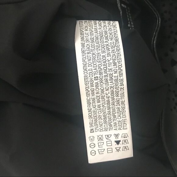 Forever 21 Black Embossed Faux Leather Skirt - Picture 10 of 10